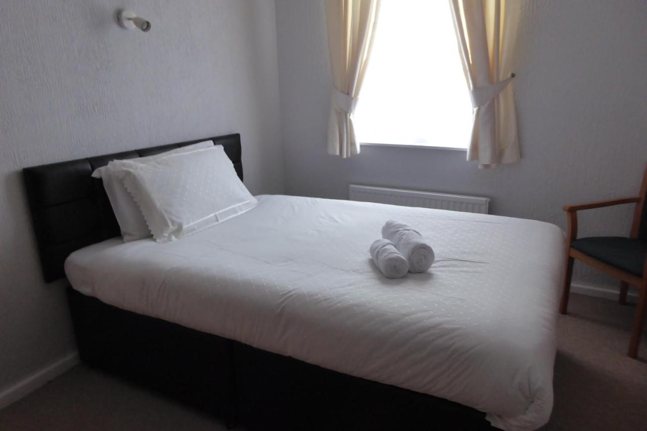 Capri Guest House Torquay Dış mekan fotoğraf